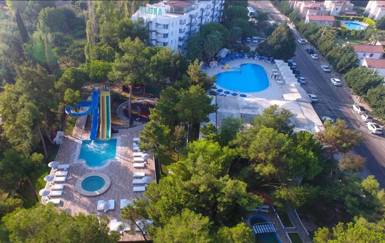 Flora Suites Hotel