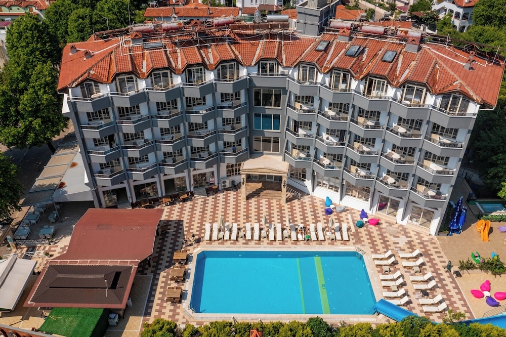 Club Selen