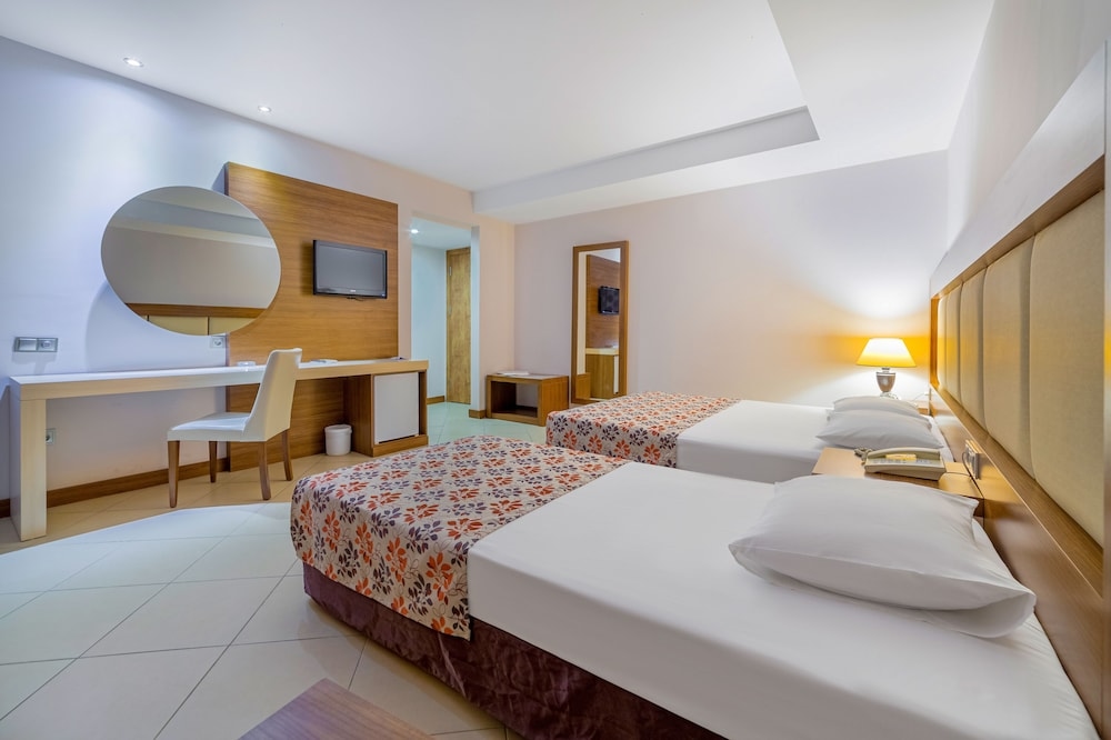 Justiniano Club Alanya Hotel