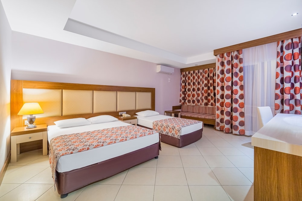 Justiniano Club Alanya Hotel