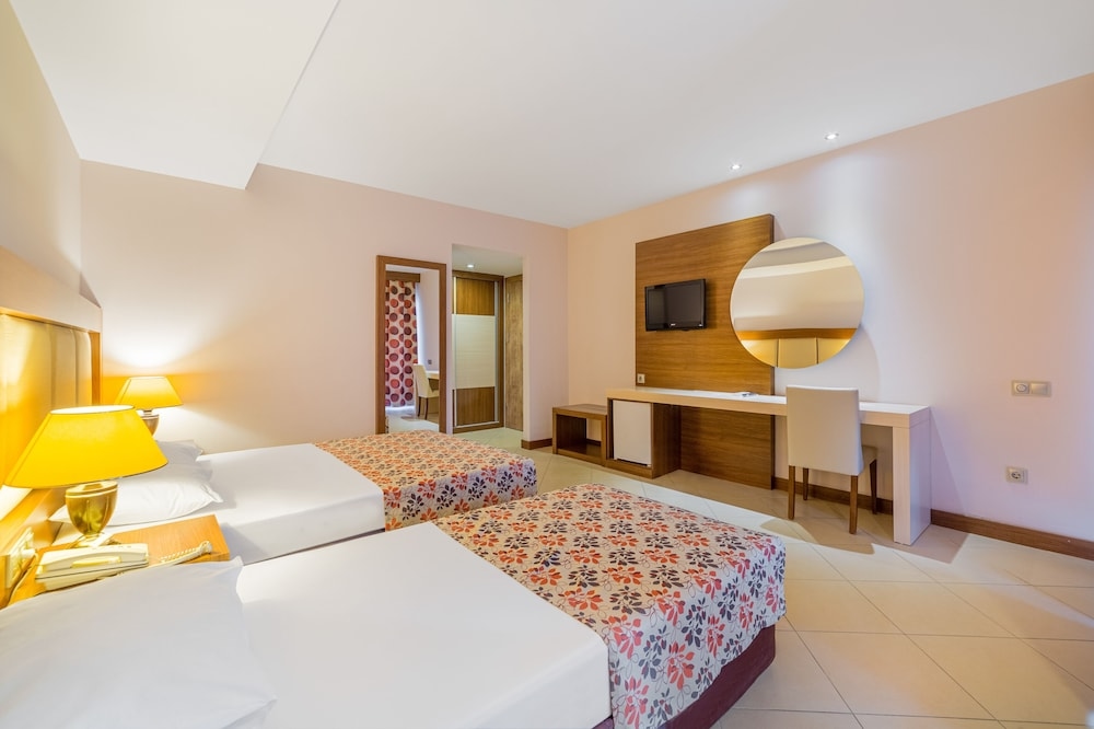 Justiniano Club Alanya Hotel
