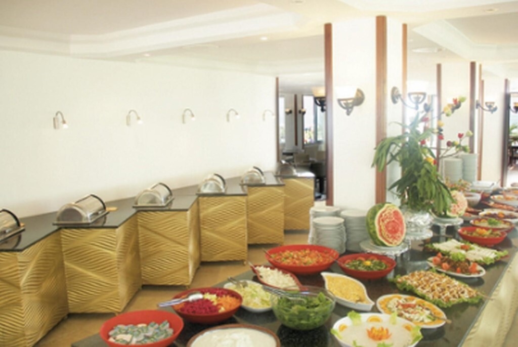 Sentinus Beach Hotel