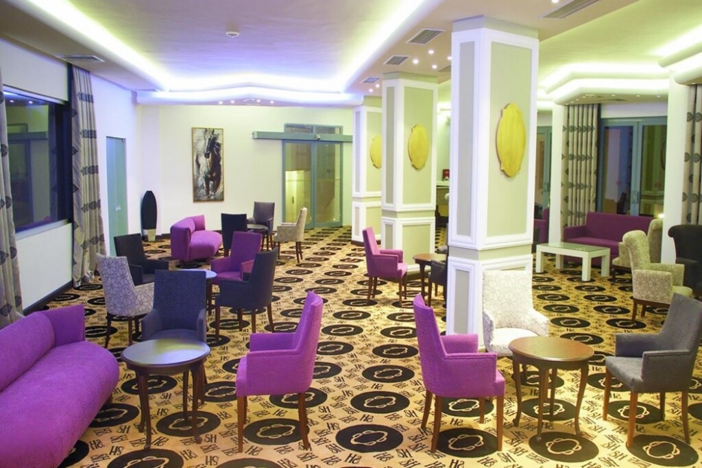 Sentinus Beach Hotel