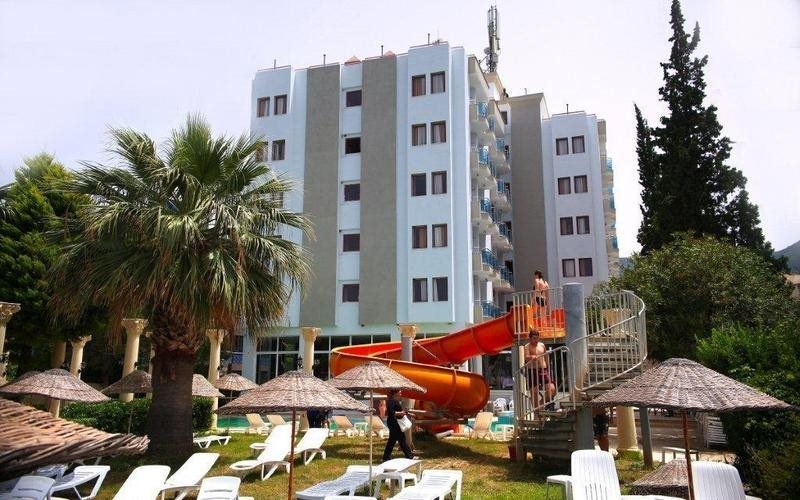 Palmira Beach Hotel