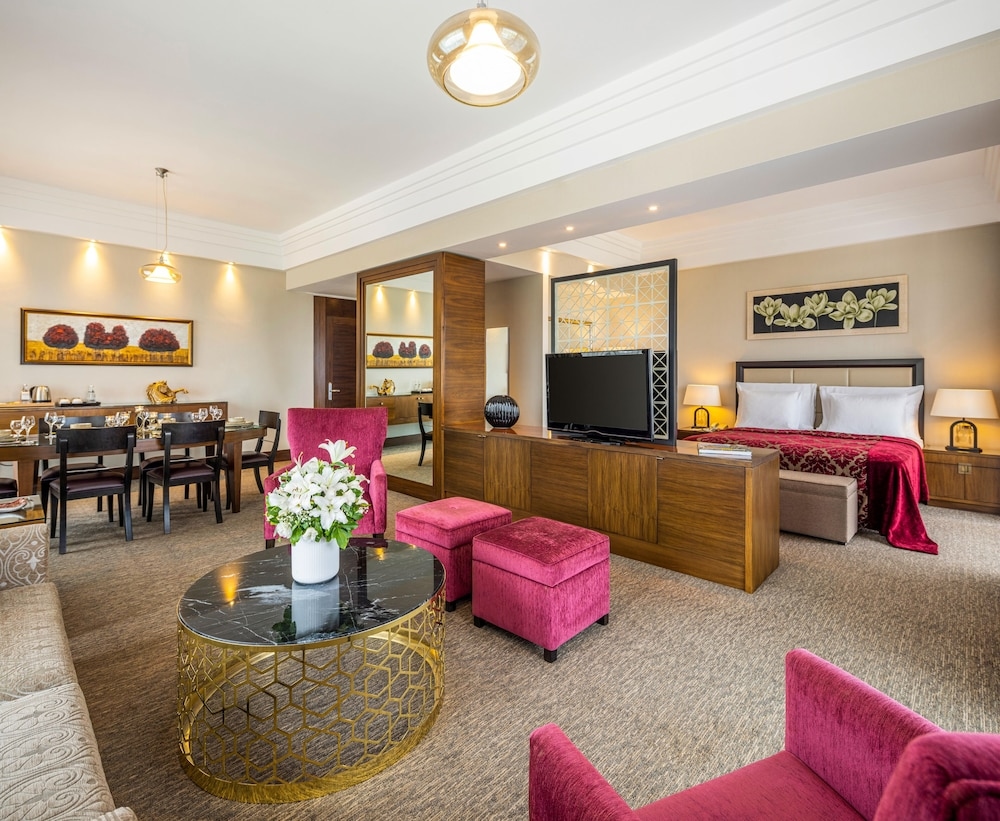 Celik Palas Convention Center & Thermal Spa