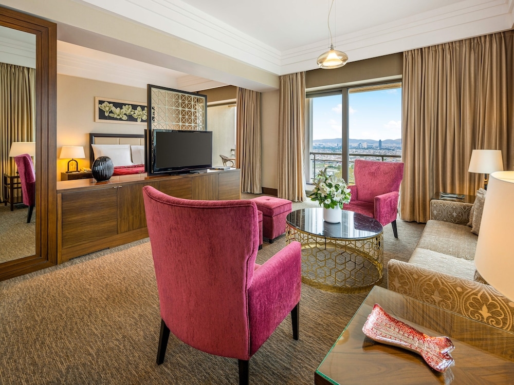 Celik Palas Convention Center & Thermal Spa