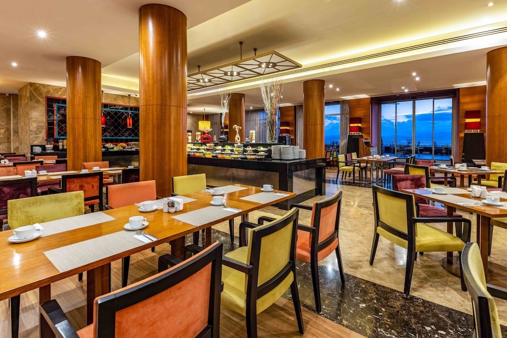 Celik Palas Convention Center & Thermal Spa