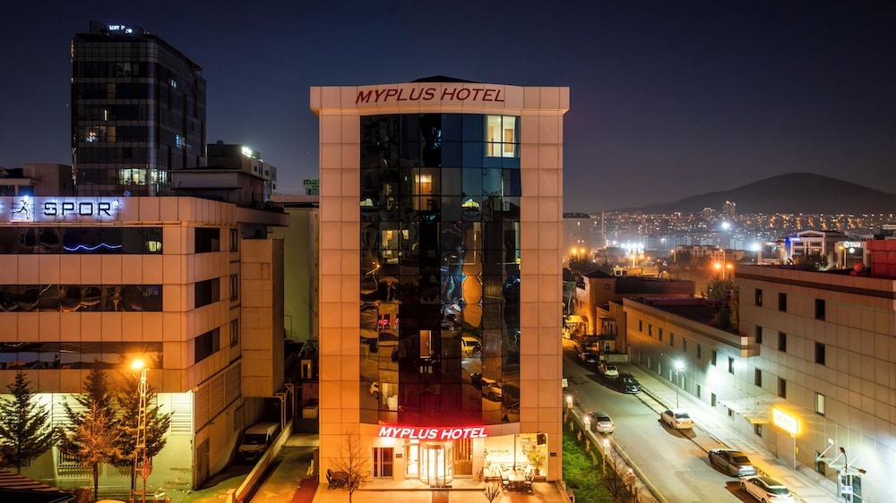 My Plus Hotel Atasehir