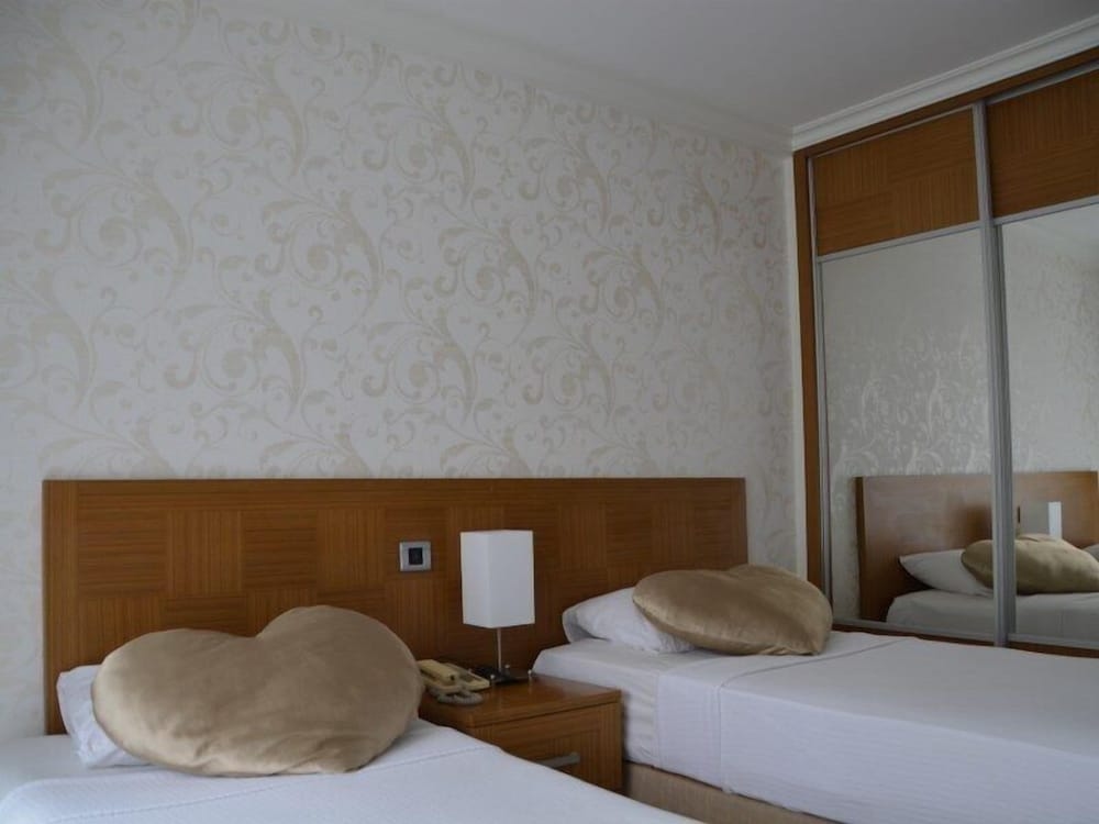 Hotel Devamli