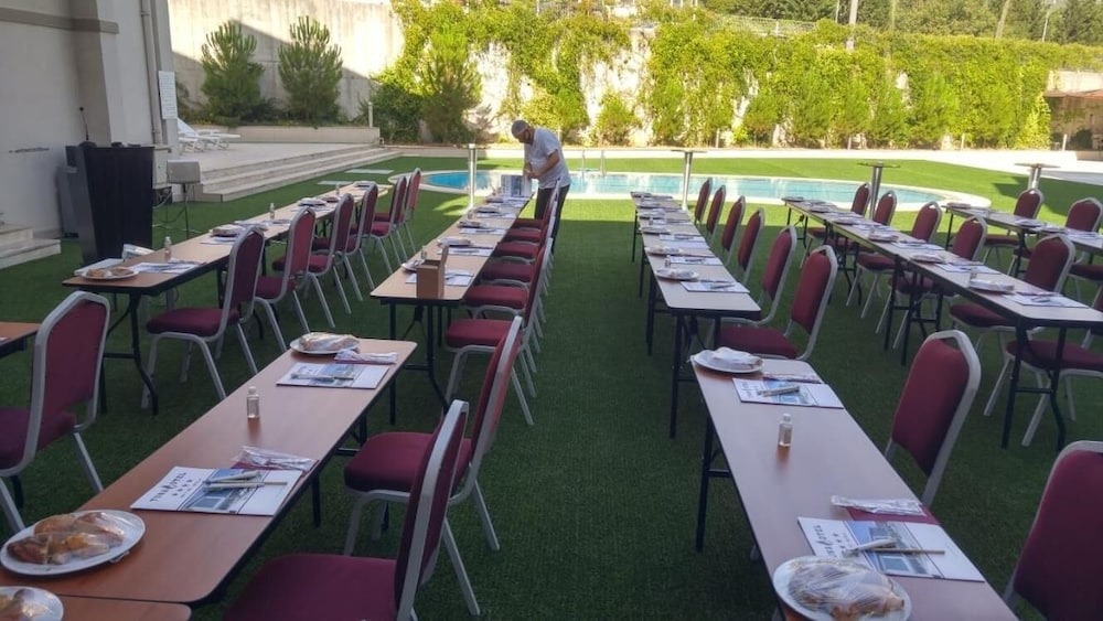 Tuna Otel