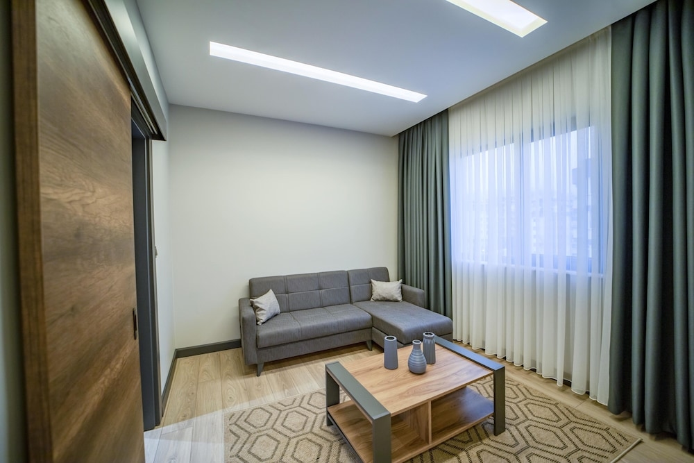 Aksular Hotel