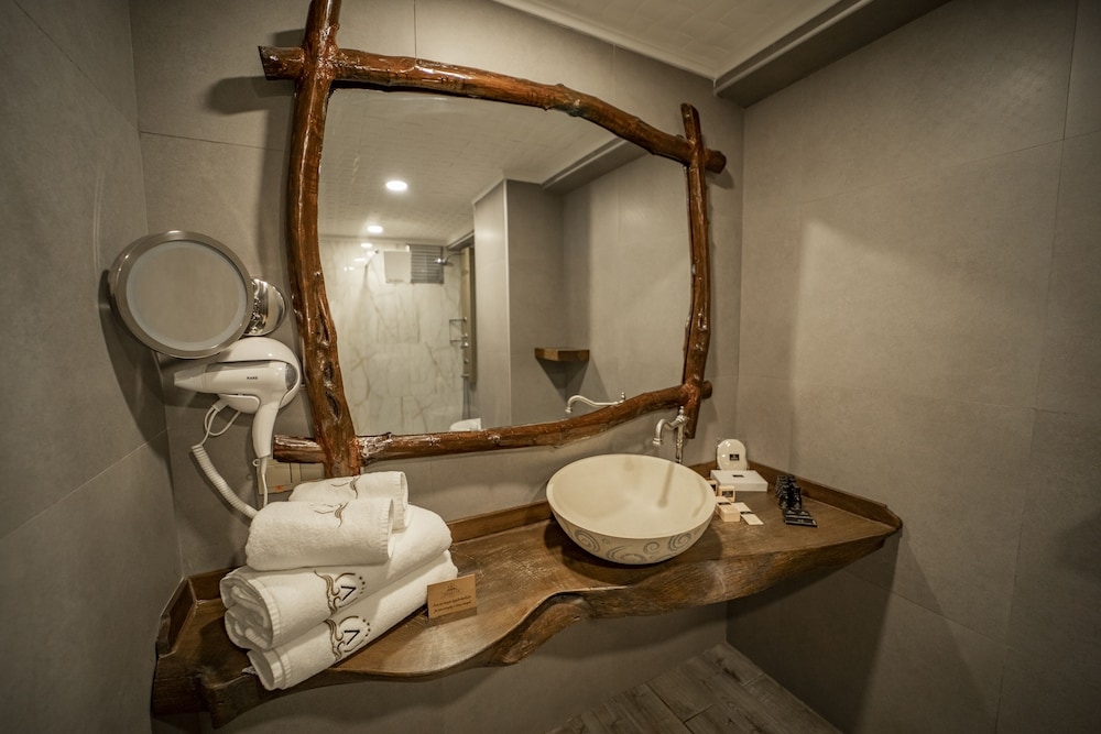 Aksular Hotel