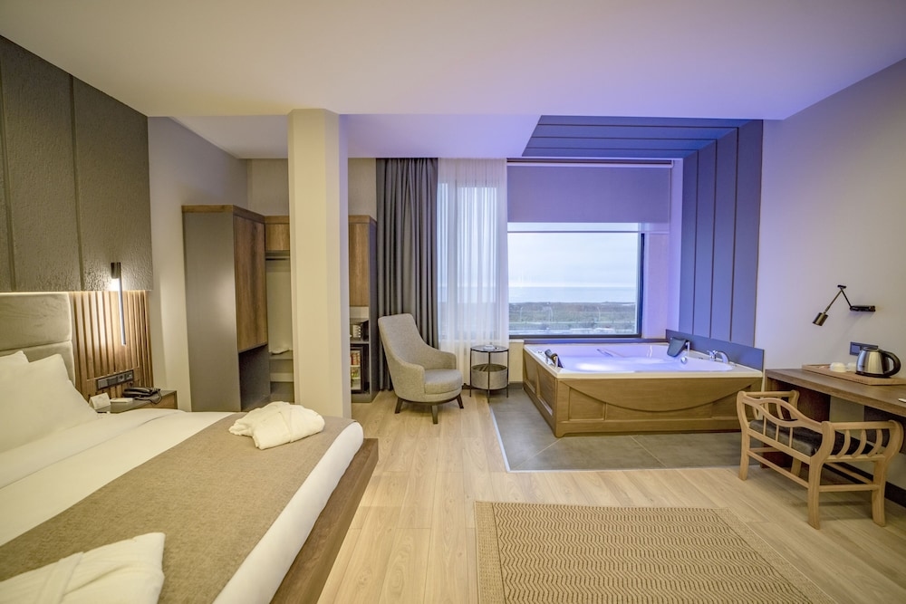 Aksular Hotel