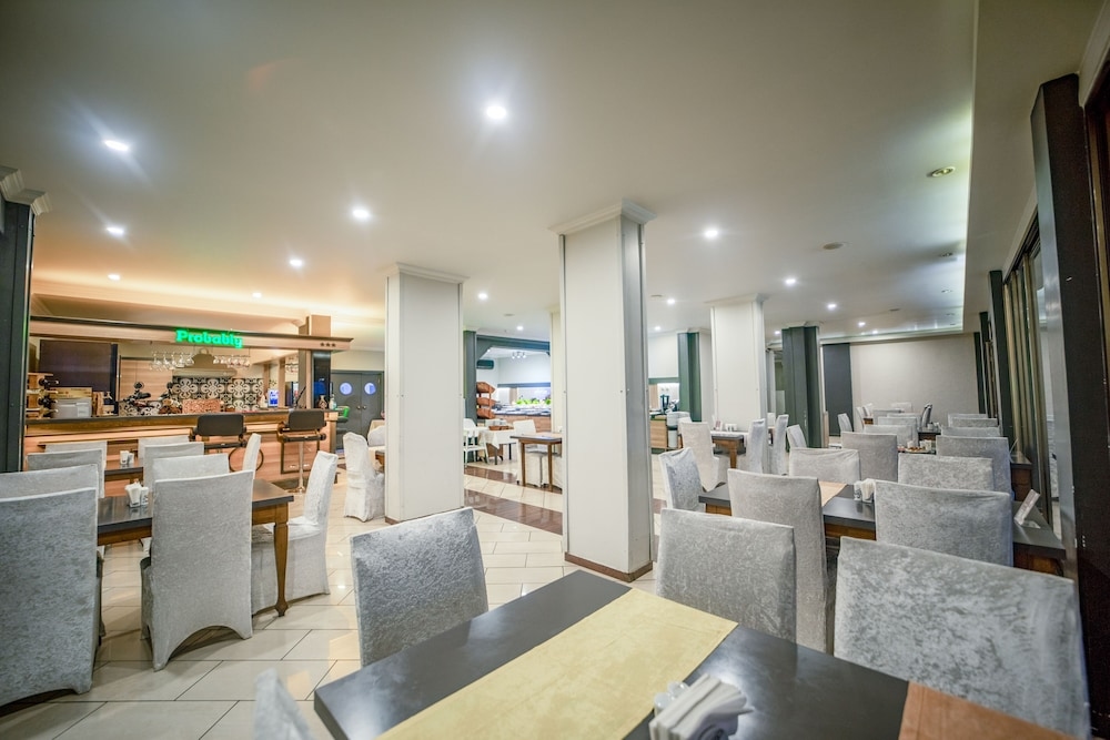 Aksular Hotel