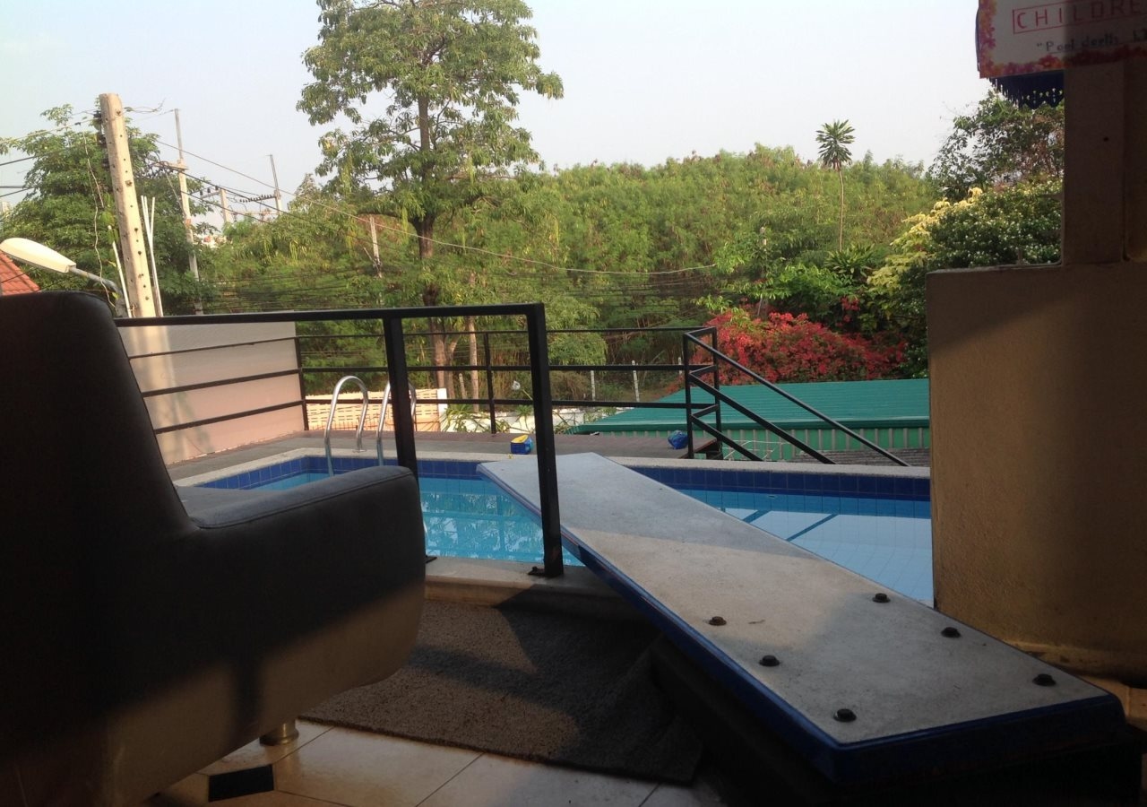 Ben & Lek Gay Friendly Guesthouse