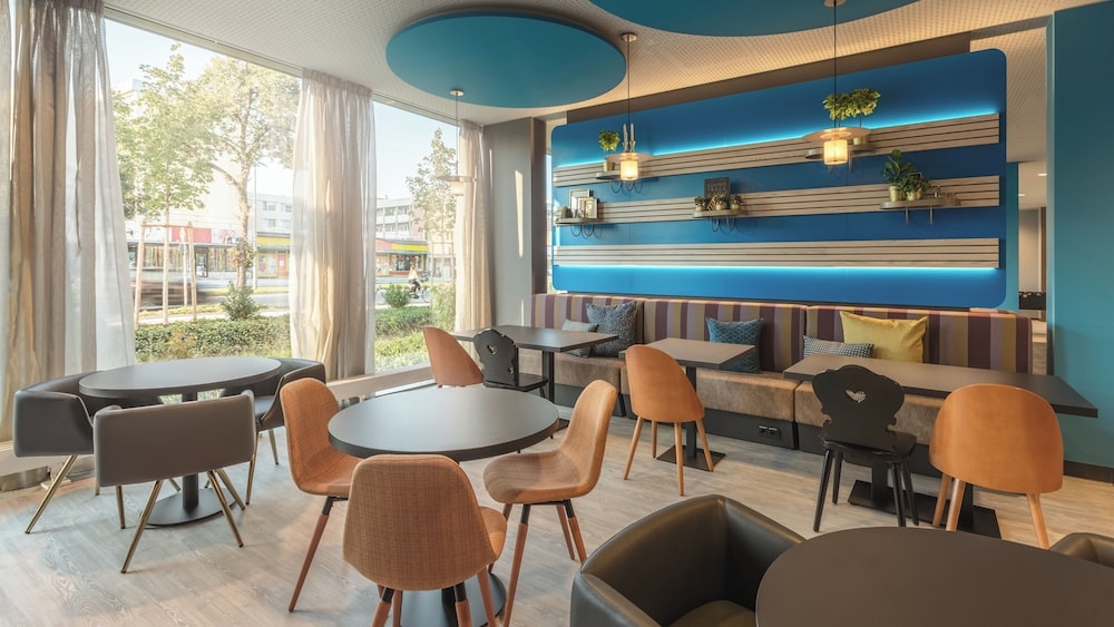 Holiday Inn - the niu, Brass Munich Olympiapark