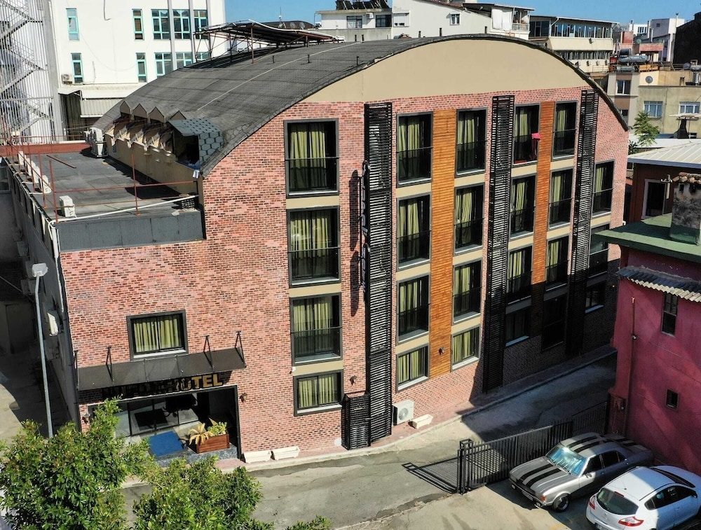 Lupo Libero Hotel