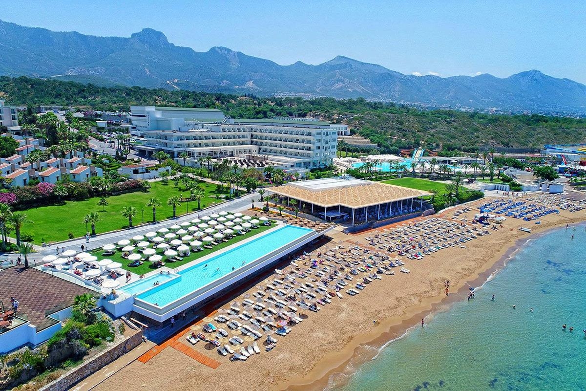 Acapulco Resort Convention SPA Casino Sports Hotel
