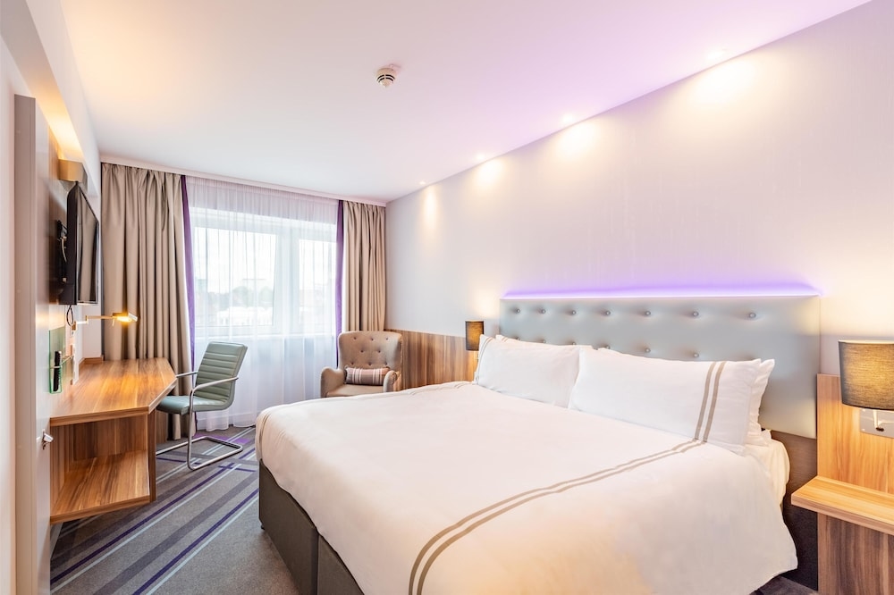 Premier Inn Hamburg City Alster Hotel