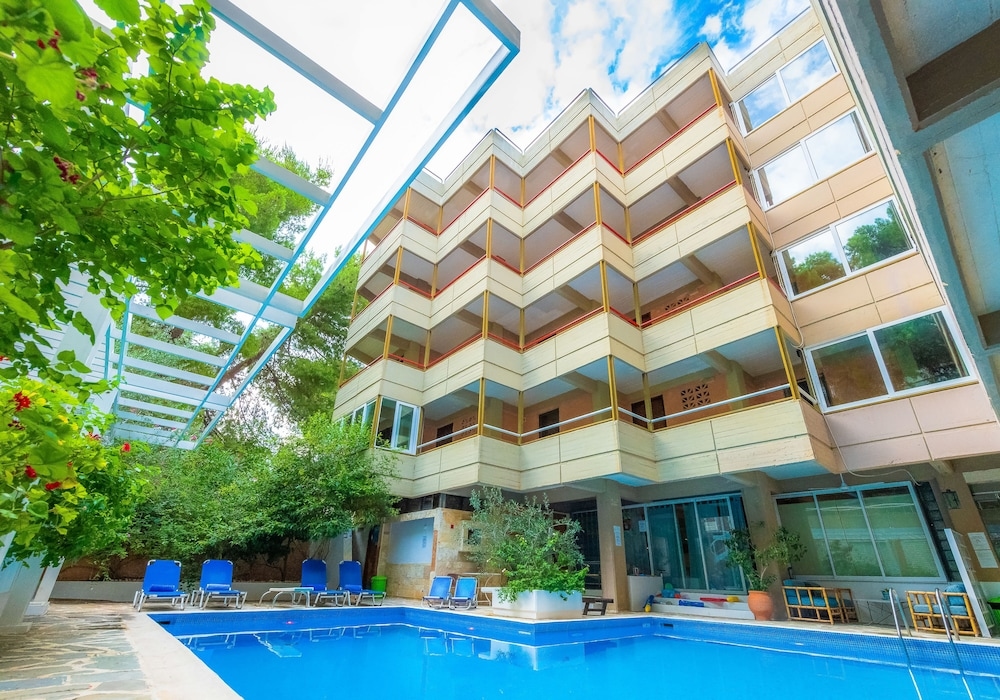 Apollonia Apartments
