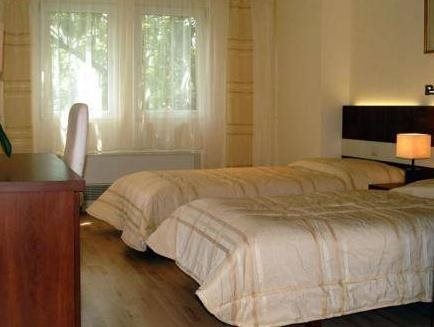 Holiday Beach Budapest Wellness & Conference Hotel