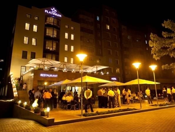 Platinum Hotel