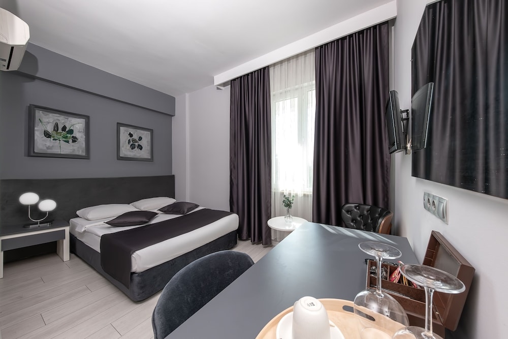 Expo Park Hotel