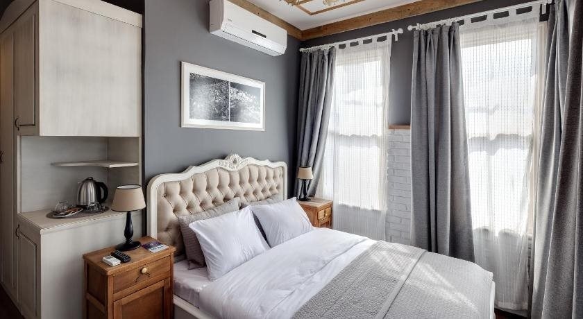 Loka Suites