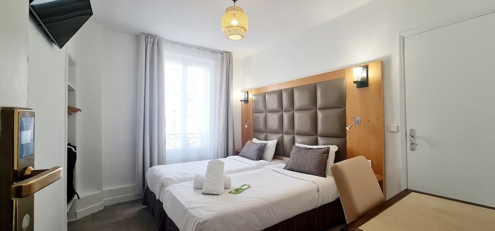 Hotel De France 18