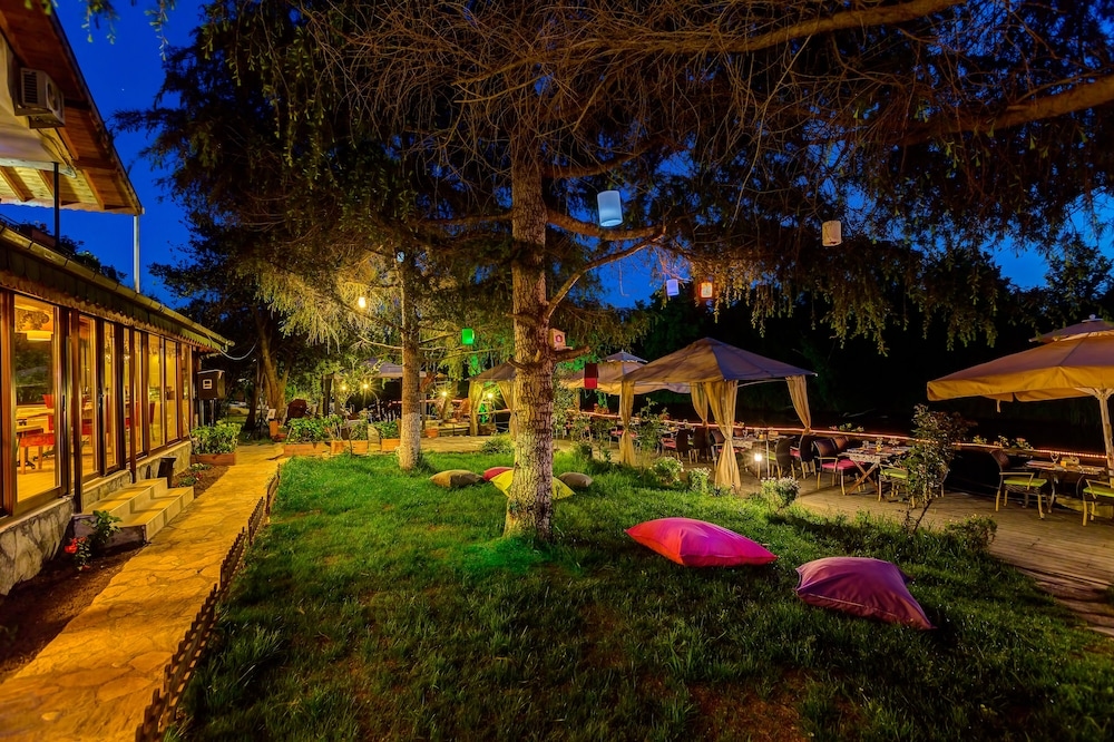 Park Mandalin Hotel