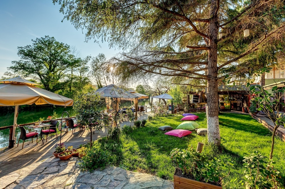 Park Mandalin Hotel