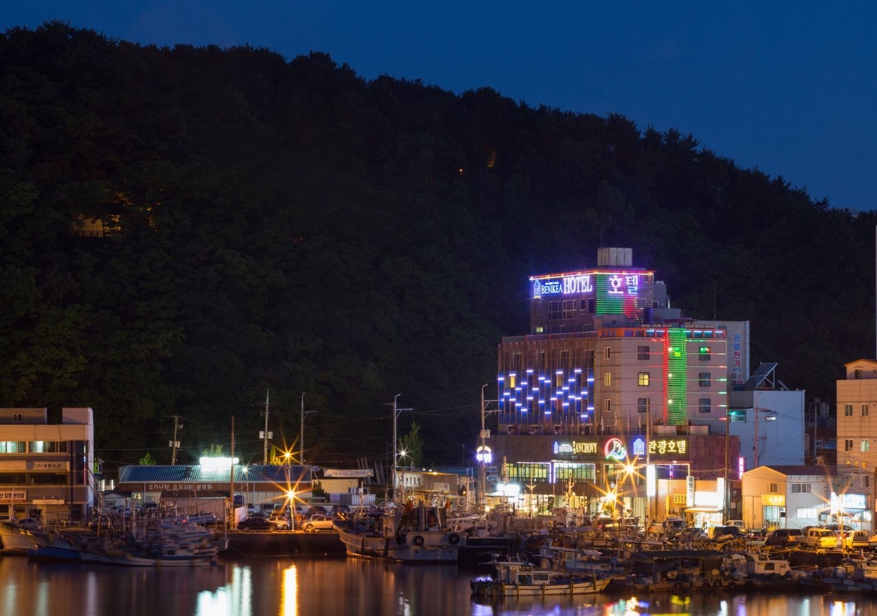 Benikea Anchovy Hotel