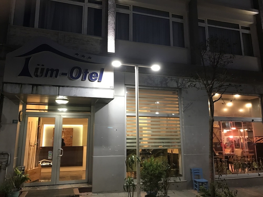 Tüm Hotel