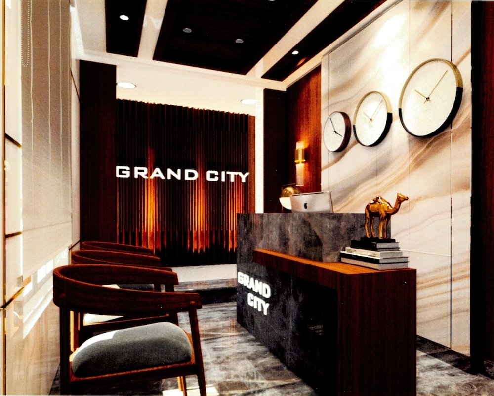 City Hotel