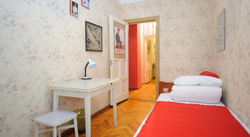 Retro Moldova Hostel