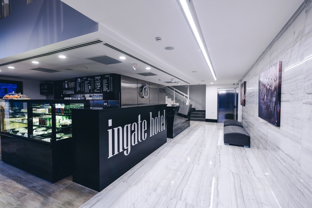Ingate Hotel & Cafe