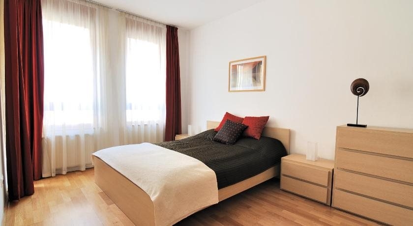 Leda Apartments