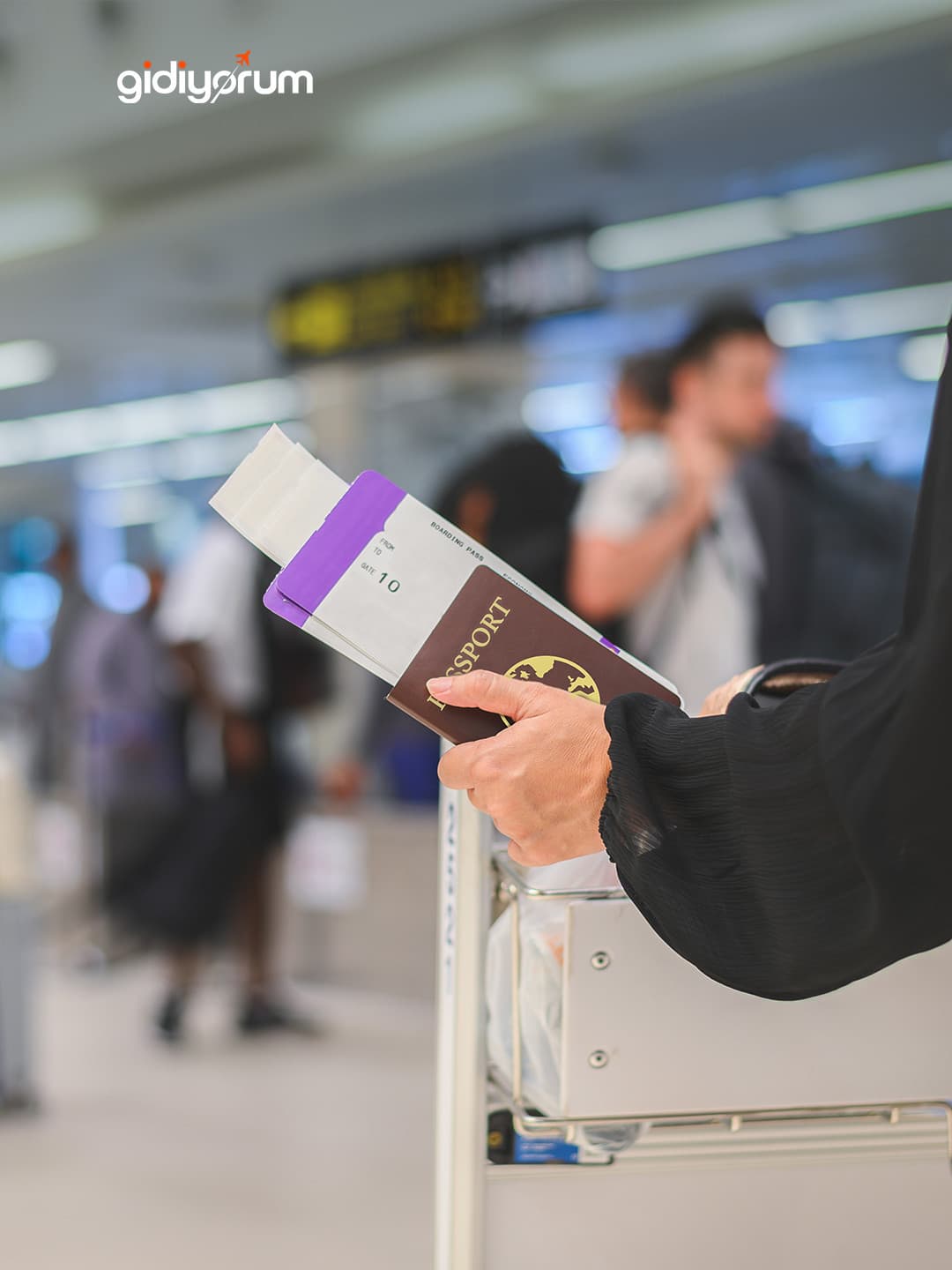Havalimanında Pasaport Sırası İçin Ne Kadar Zaman Ayrılmalı?