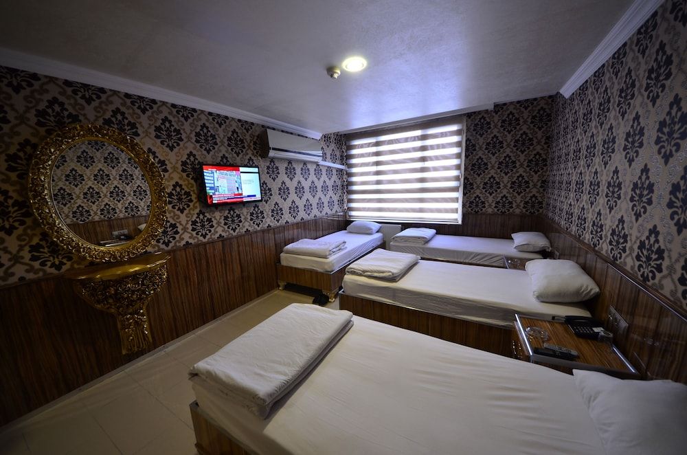 Istiklal Hotel - Fotoğraf 3
