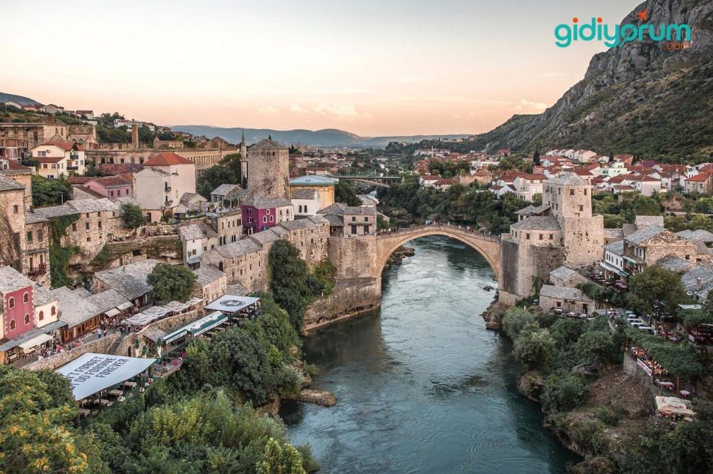 Bosna’nın Kendine Has Güzelliği Mostar