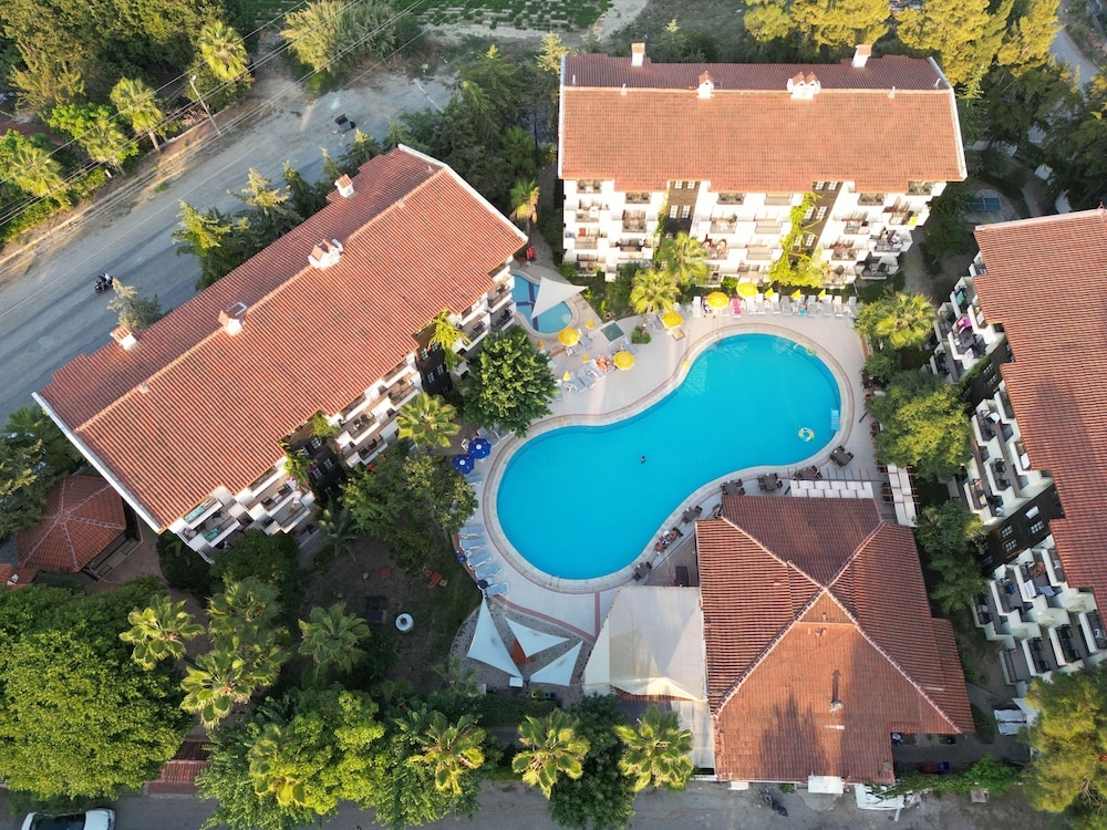 Lemas Suite Hotel