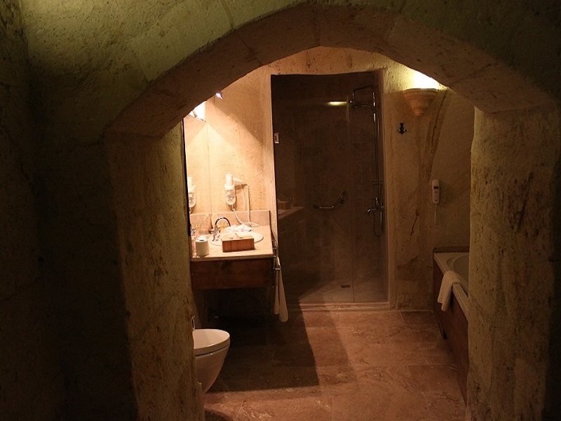 Fresco Cave Suites & Mansions