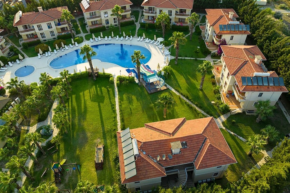 The One Club Hotel
