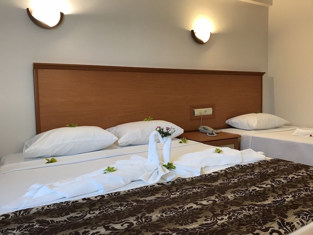 Park Marina Hotel