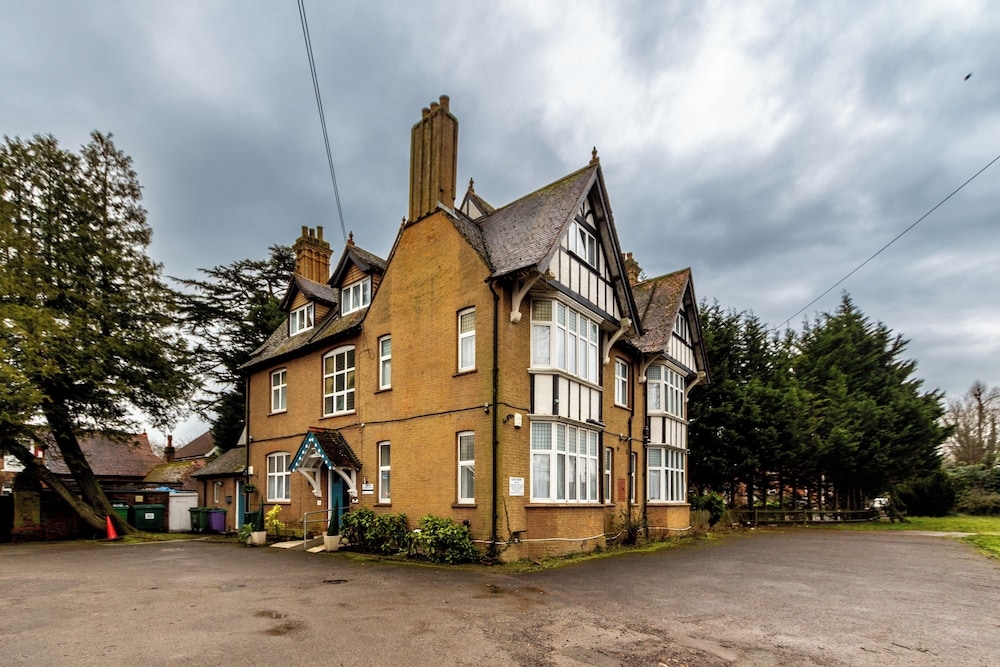 Gatwick Inn