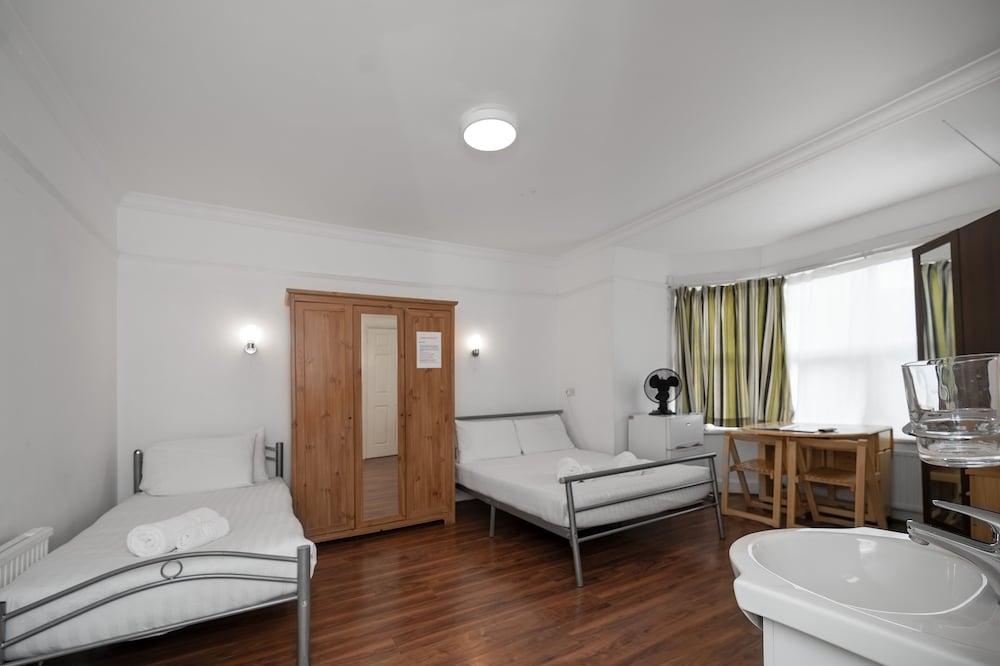 Flexistay Norbury ApartHotel