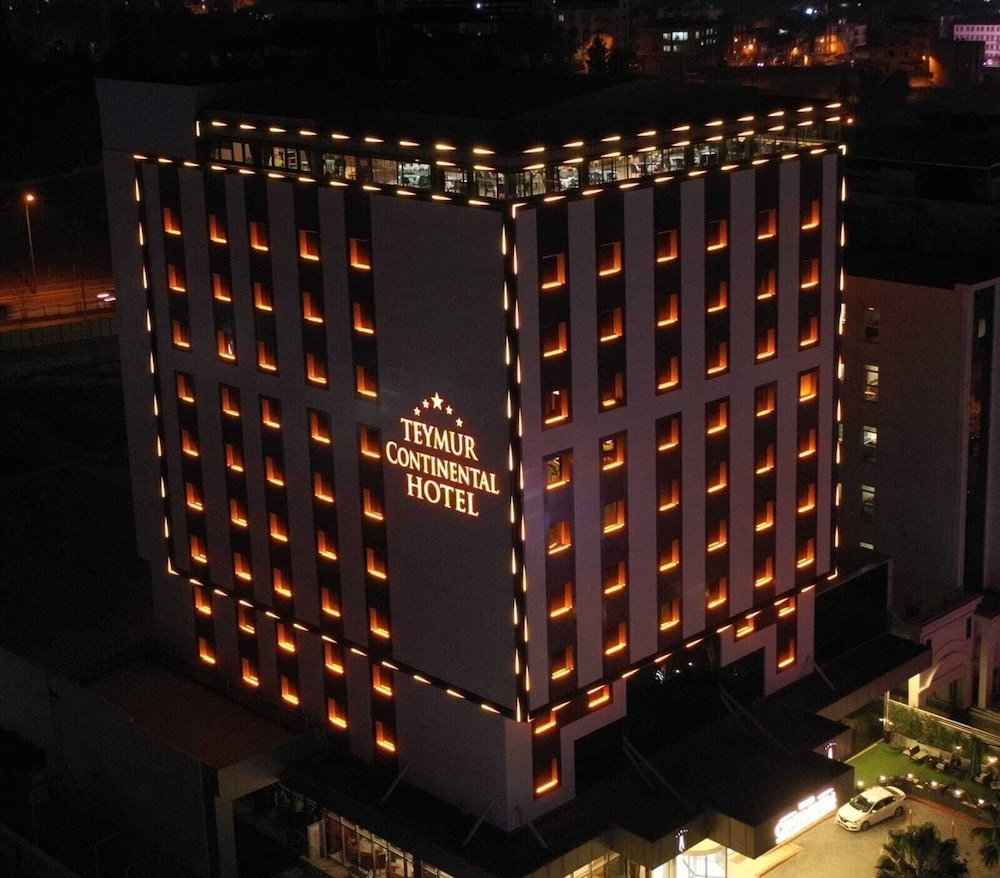 Teymur Continental Hotel & Convention Center