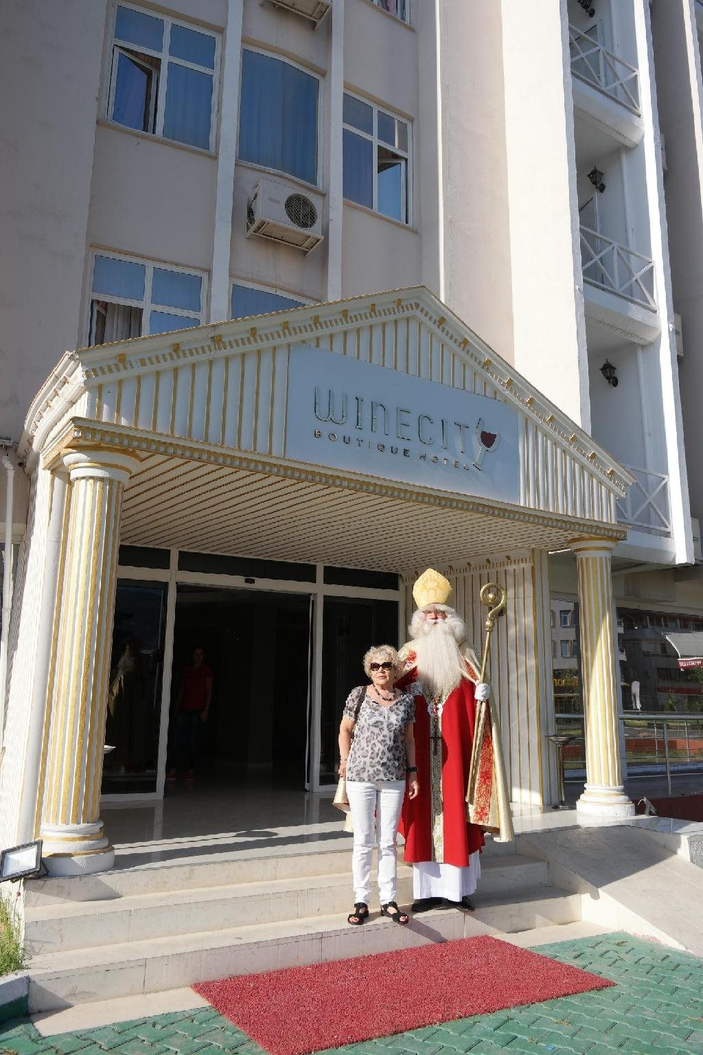 Winecity Boutique Hotel