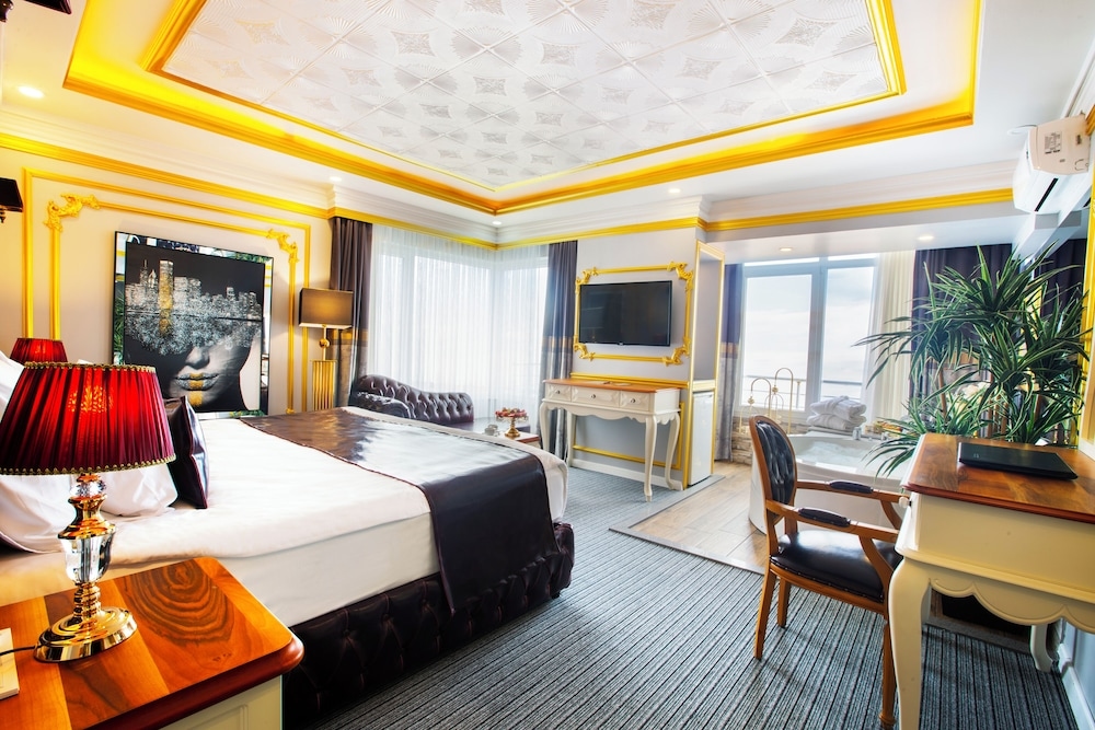 Andalouse Elegant Suite Hotel
