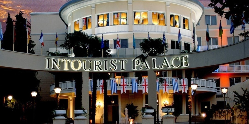 Hotel Intourist Palace